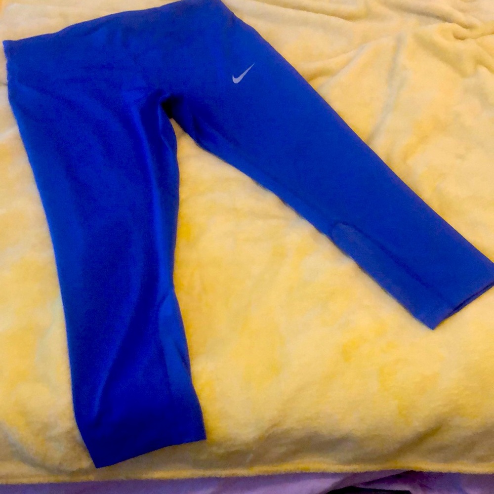 Nike dry fit leggings